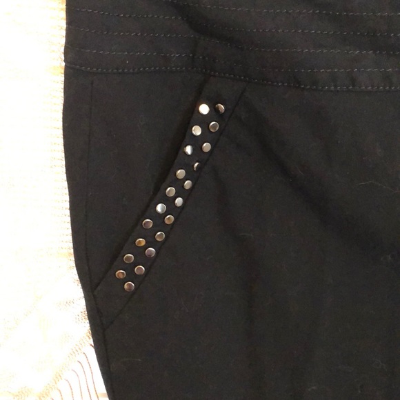 Essential black capris pant with silver studs! - Picture 2 of 6